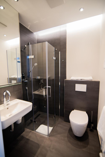 Bathroom 4, Apartamenty Polonia Mragowo, Mrągowo