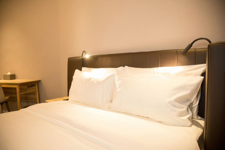 Bedroom 2, Hanting Premium Hotel Yantai Laishan Yingchun, Yantai