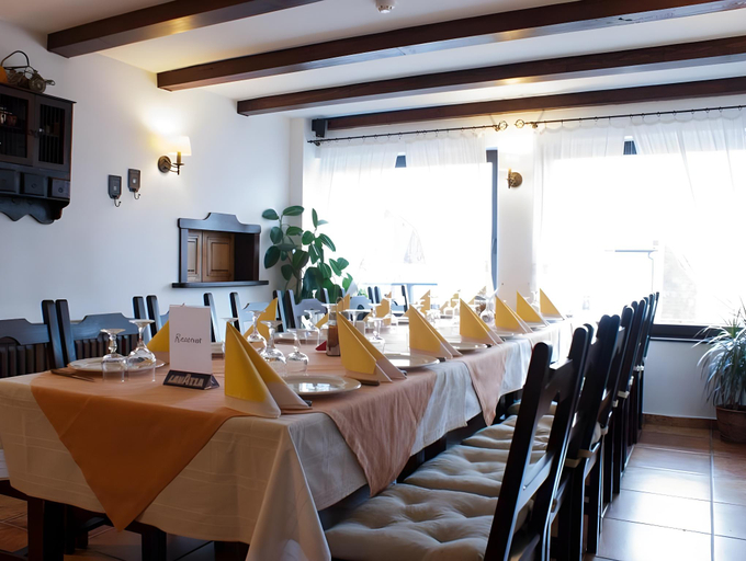 Food & Drinks 5, Pensiunea Muntele Rece, Bran