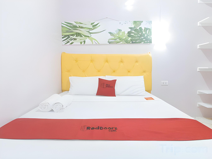Bedroom 2, RedDoorz @ Queens Hometel, Tagum City