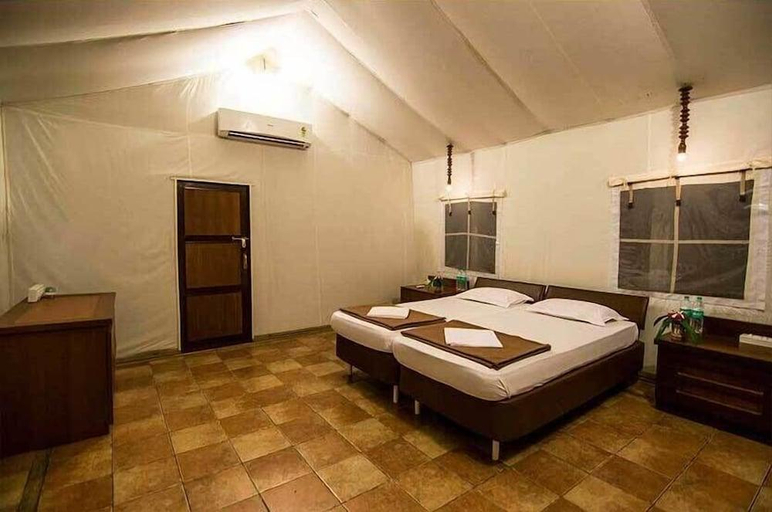 Bedroom 2, Sai Vishram Beach Resort - Byndoor , Udupi