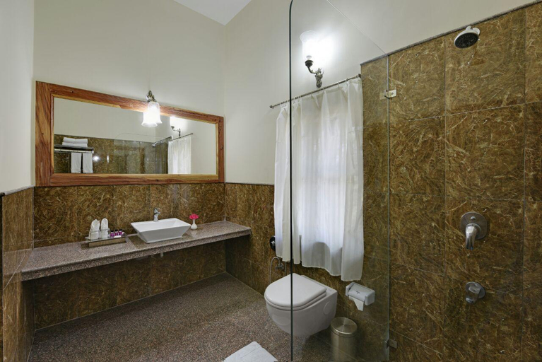 Bathroom 4, Pushkar Fort - Luxury Heritage Resort, Ajmer