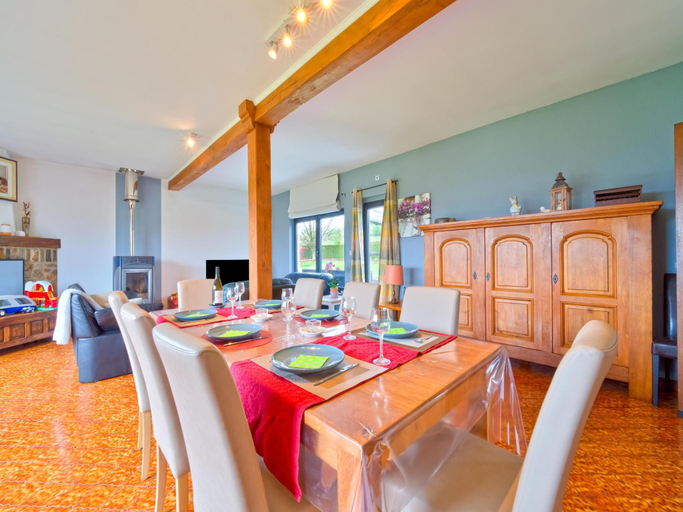 Others 5, Holiday Home with Garden, Liège