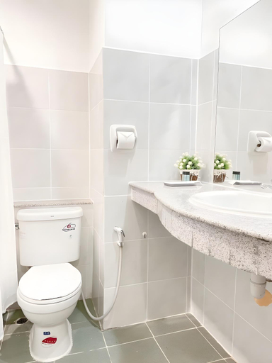 Bathroom, A.K.Terrace Hotel, Nong Khae