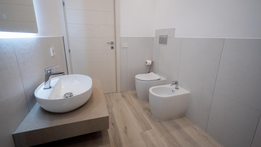 Bathroom 5, Modern Room, Olbia-Tempio