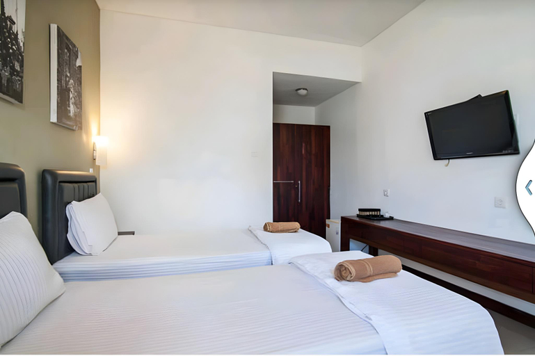 Bedroom 2, Kuta Legian Inn, Badung