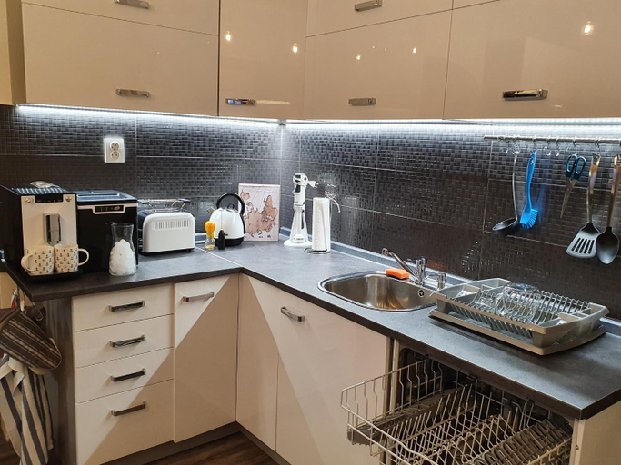 Food & Drinks 4, Apartmany NAUTICAL, Chomutov