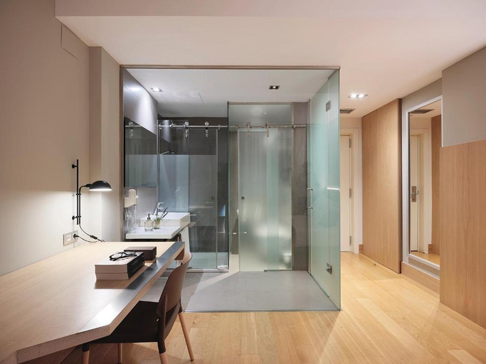 Bathroom 5, Qgat Restaurant Events & Hotel, Barcelona