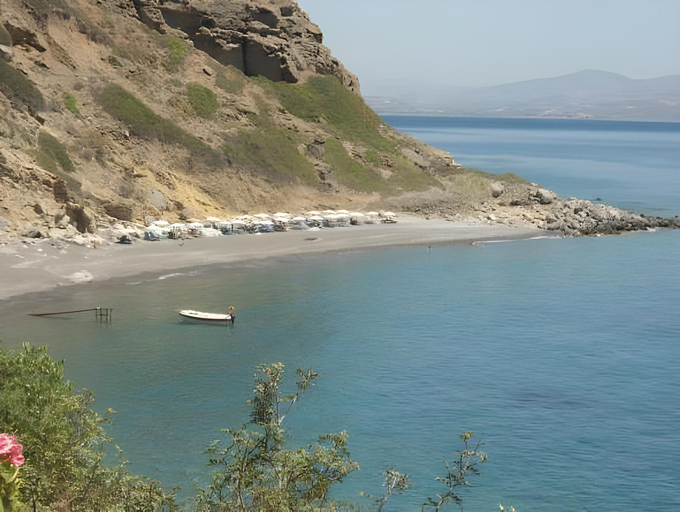 Others 3, Nikos Place, Crete
