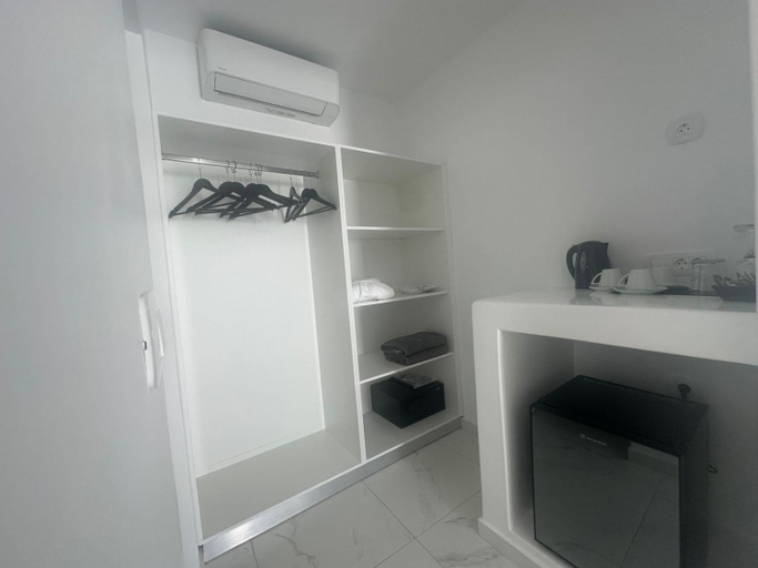 Others 5, White Concept Caves, South Aegean