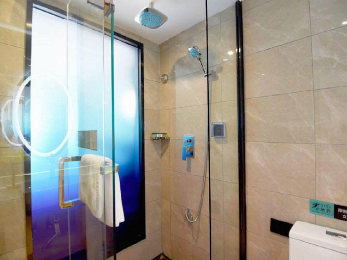 Bathroom 3, Xana Lite· Xi'an South Gate Yongningmen Subway Station, Xi'an