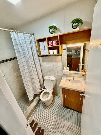 Bathroom 3, Axon Cozy Modern House B Near The Walking Street, Mabalacat
