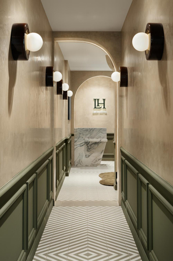 Public Area 3, Hôtel Leon, Paris