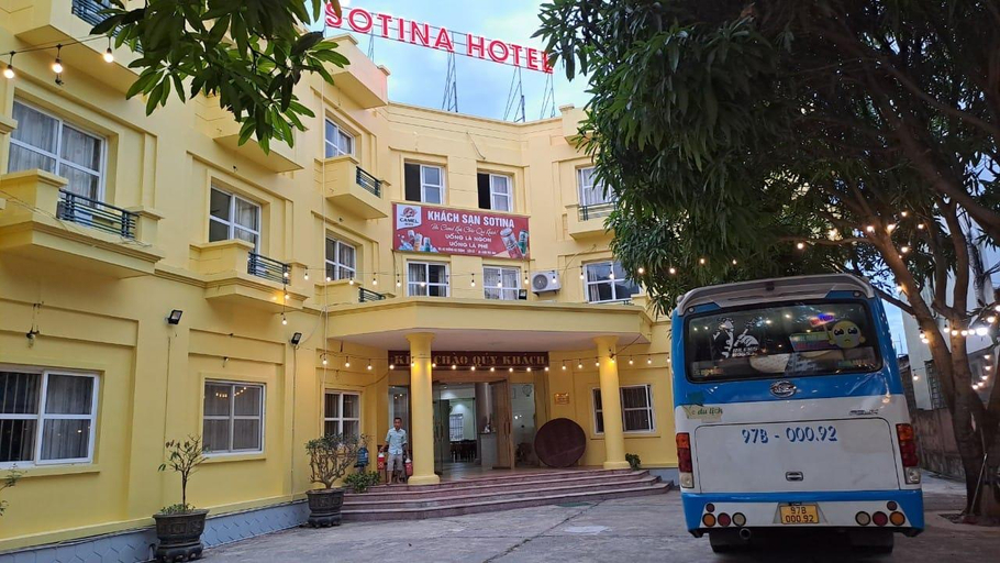 Exterior & Views, Khách sạn SOTINA, Cửa Lò