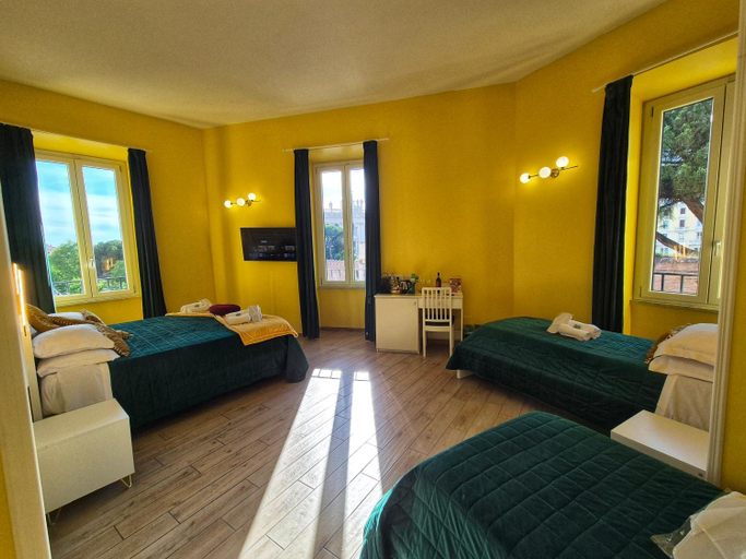 Bedroom 5, RESIDENZE SERVENTI LONGHI, Rome