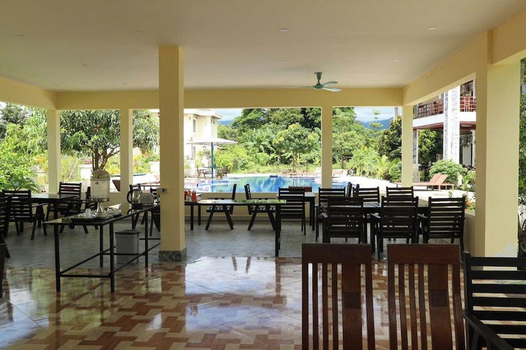 Food & Drinks 4, Garden hotel, Vangvieng