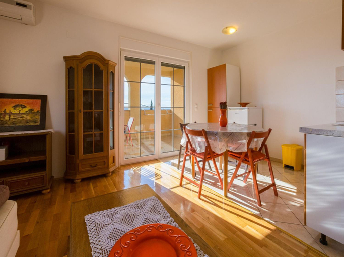 Others 4, Apartments ROKO, Crikvenica