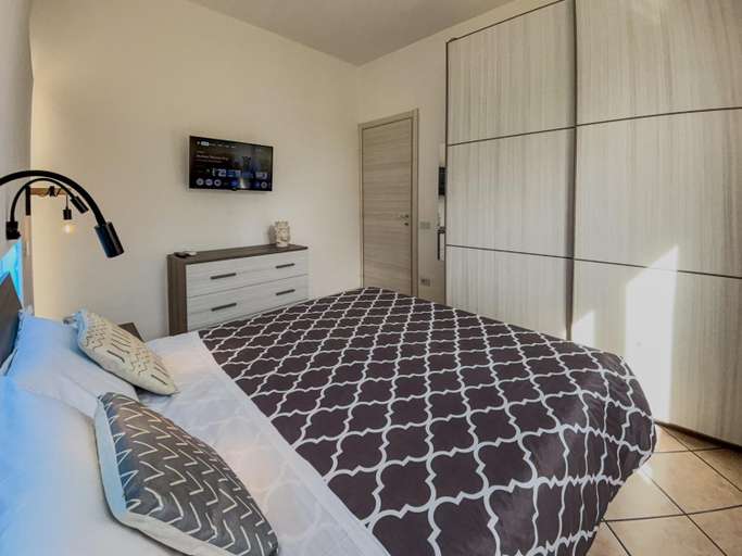 Bedroom 3, Case Vacanze Mare Nostrum - Villas in front of the Beach with Pool, Palermo