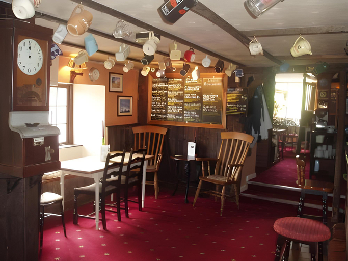 Food & Drinks 2, The White Horse Inn, Somerset