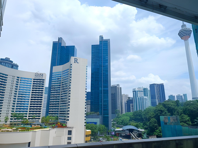 Others 4, Platinum klcc by SkyBlack, Kuala Lumpur