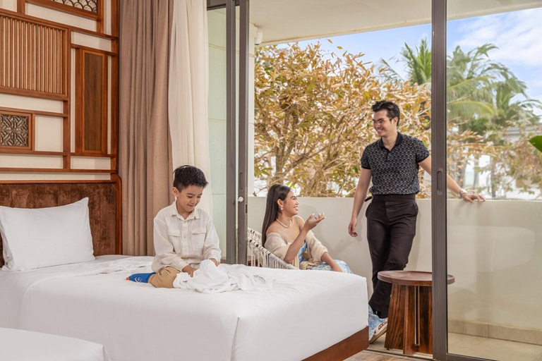 Bedroom 3, Ocean Villa Da Nang – 4BR 5 Beds, Pool & Kitchen, Da Nang
