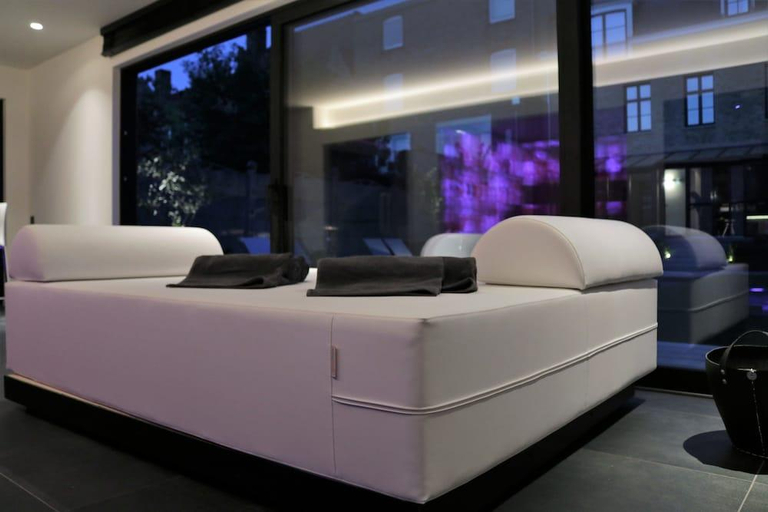 Others 5, B&B For 2-Wellness For 2, West-Vlaanderen