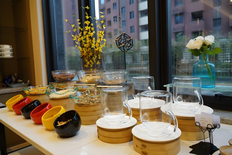 Food & Drinks 5, Oakwood Apartments Yangzhou, Yangzhou