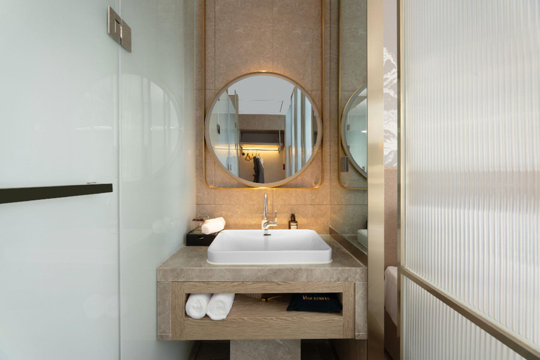 Bathroom 3, Grand Madison Hotel Wuhan Optical Valley Canglongdao, Wuhan