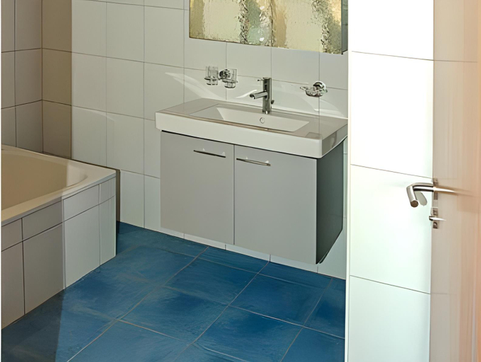 Bathroom 2, Haus Mischabel, Visp
