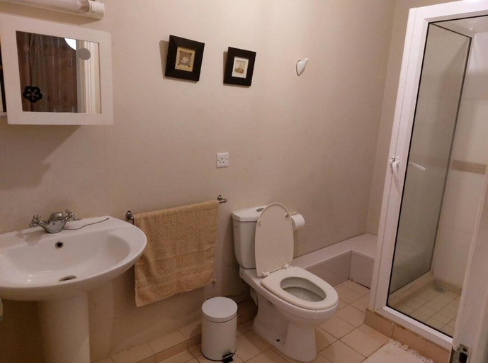 2, Coco Villa, Black River