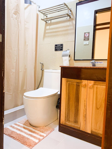 Bathroom 3, PEPAYEN Homestay, General Luna