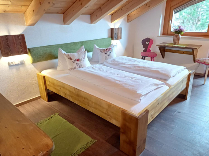 Bedroom 2, Haus Miele, Garmisch-Partenkirchen