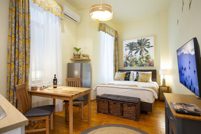 Interior view 1, Rainforest Studio Downtown by Pretty Apartments, Municipiul Bucuresti