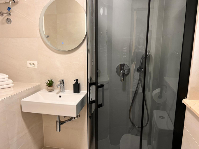 Bathroom 3, Stella Apartments, Kaštela