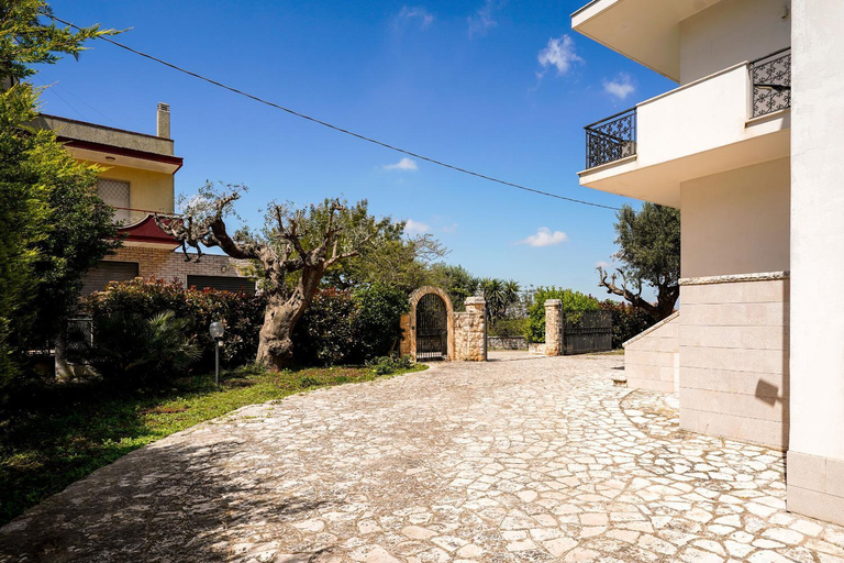 Others 5, Villa Dragonfly by BarbarHouse, Bari