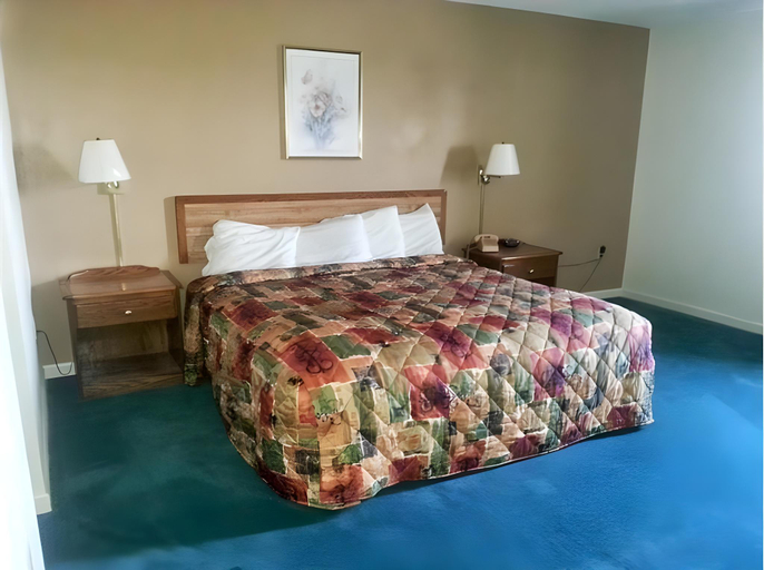 Bedroom, Royal Inn, White