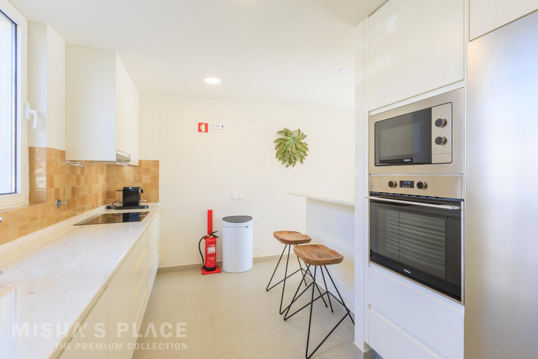Others 5, Villa Alba - Albufeira Premium by Misha's Place, Albufeira
