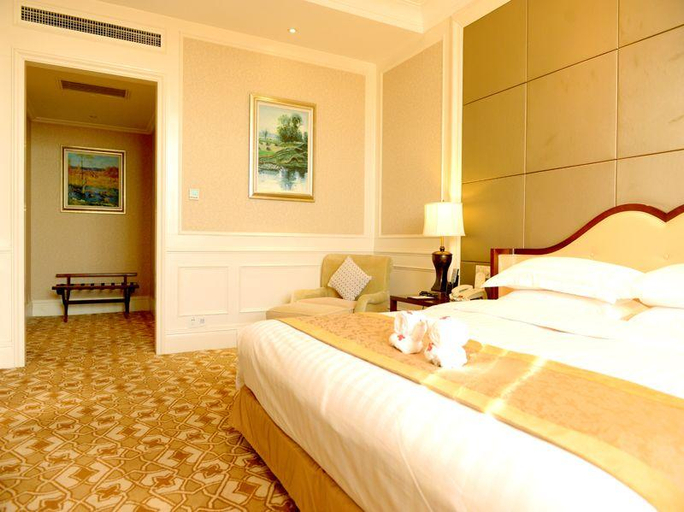 Bedroom 2, Jinma Palace, Hulunbuir