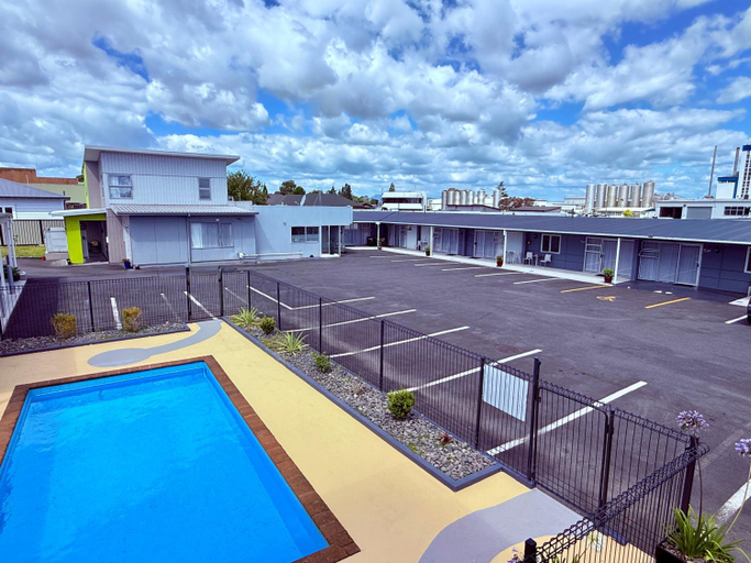 Sport & Beauty 4, Morrinsville Motel, Matamata-Piako
