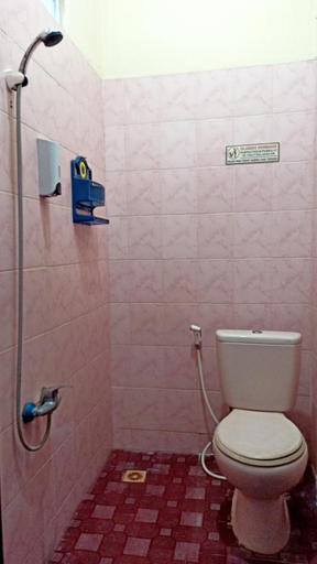 Bathroom, CAHAYA GUESTHOUSE PANGANDARAN, Pangandaran