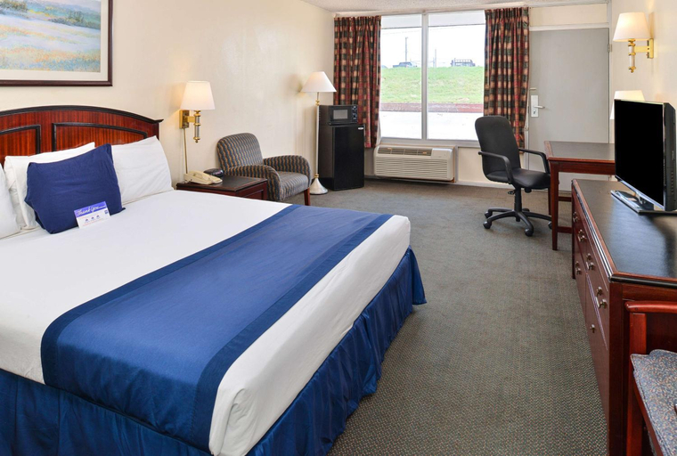 Bedroom 3, Castle Inn and Suites Anadarko, Caddo
