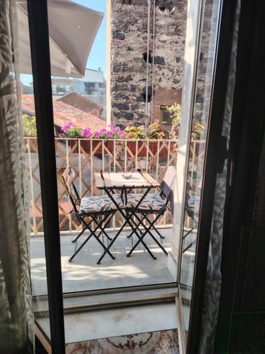Others 4, Carmen House, Catania