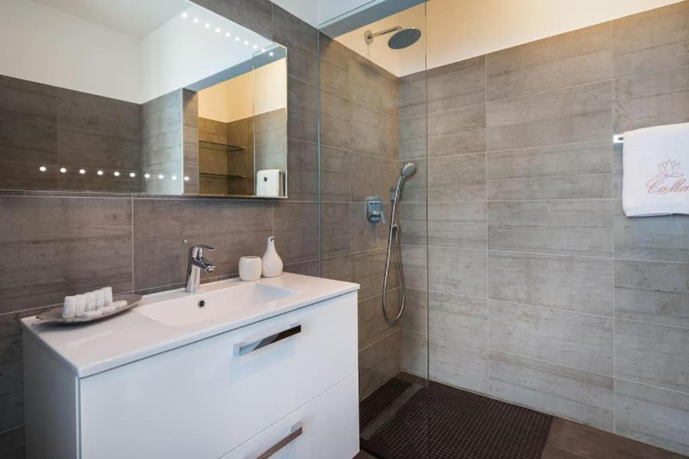 Bathroom 3, Villa Jasmin Posedarje, Posedarje