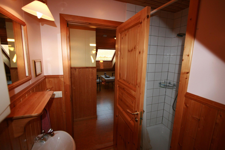 Bathroom 3, Arnanes Country Hotel, Sveitarfélagið Hornafjörður