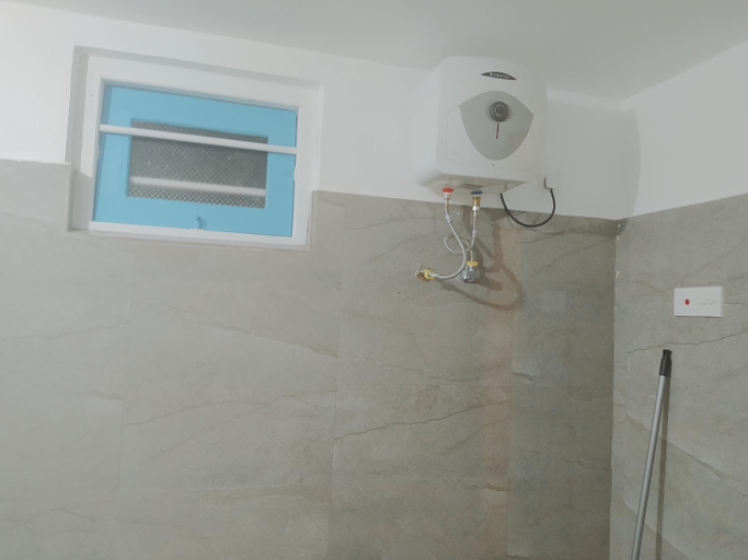 Bathroom 4, White Villa, Tangalle