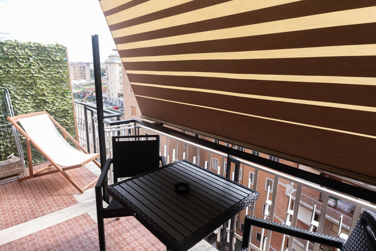 Others 5, Piol Guest House, Rome