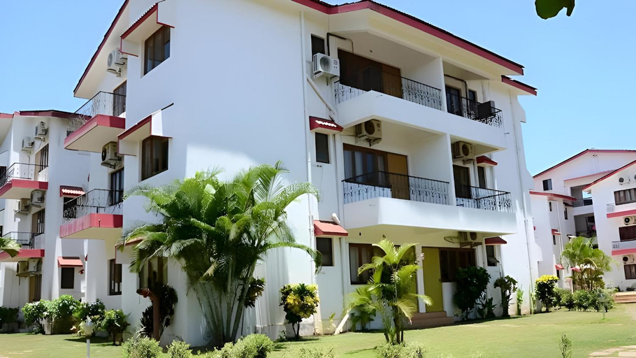 Others 3, Ronne's Little Baga service apartments, North Goa