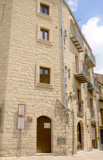 Others 5, B&B DEL CORSO, Palermo