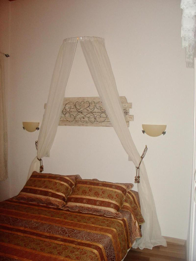 Bedroom 2, Evdokia Hotel, South Aegean