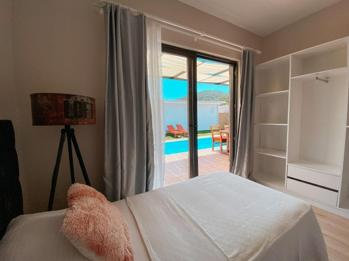 Bedroom, Kivanc Holiday Village, Fethiye